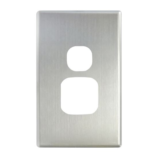 Picture of TRADESAVE Powerpoint Cover Plate Single, Vertical, Silver Aluminium.