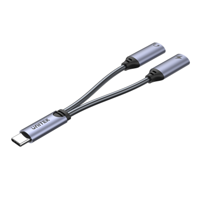 Picture of UNITEK 2-in-1 USB-C to USB-C Headset Jack & Charging Connector.